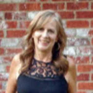 Meet your Posher, Cynthia